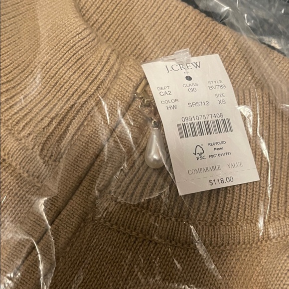 J. Crew Striped Half-Zip Sweater Pearl
Zipper Hazel Wood Blk Weekend - Picture 2 of 4